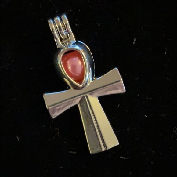 Ankh Cross Charm essential oil diffuser - Picture 1 of 6